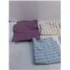 Image 2 : (4) Kitchen Linens up to 40″