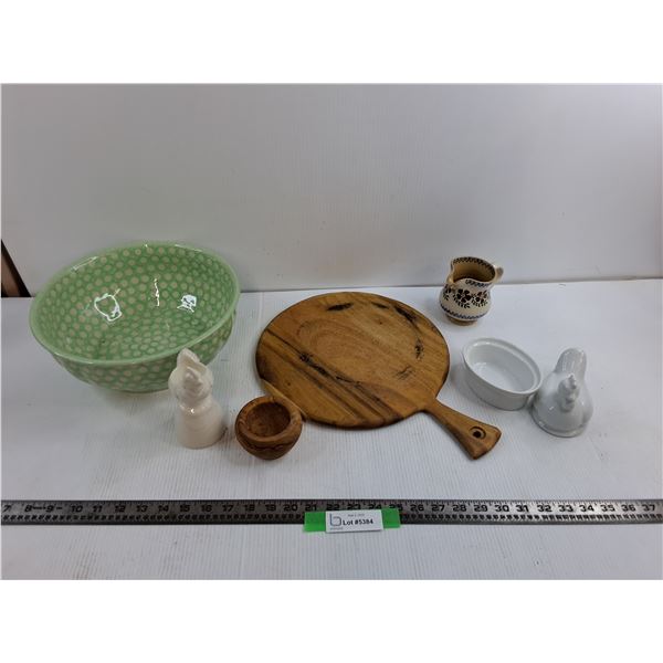 Chicken Butter Container, Pizza Cutting Board, 11″ Green Manufaktura W Bolestawcu Bowl