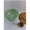 Image 3 : Chicken Butter Container, Pizza Cutting Board, 11″ Green Manufaktura W Bolestawcu Bowl
