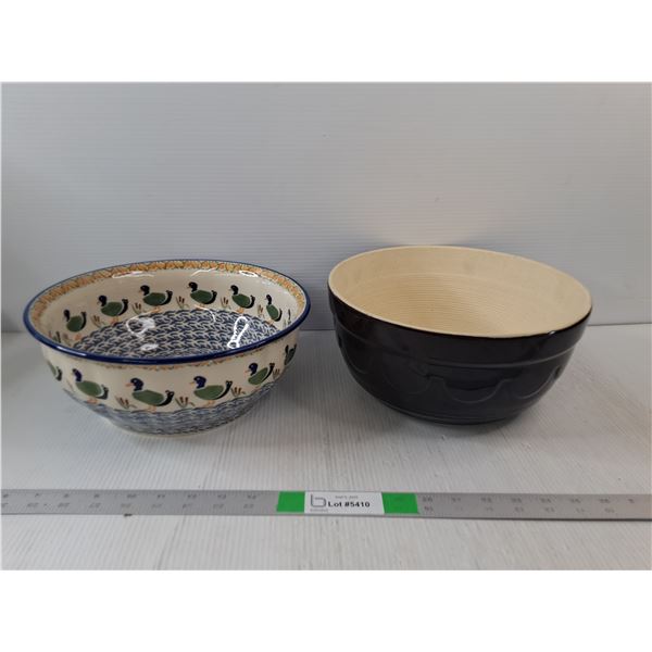 Polish Bolestawcu Duck Bowl, Stoneware Glazed Bowl Ridged Inside