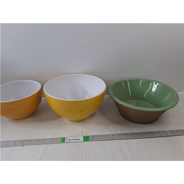 Emile Henry (2) Ceramic Bowls, Ikea Glazed Clay Bowl