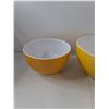Image 2 : Emile Henry (2) Ceramic Bowls, Ikea Glazed Clay Bowl