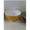 Image 3 : Emile Henry (2) Ceramic Bowls, Ikea Glazed Clay Bowl