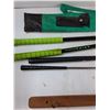 Image 7 : (4) Childrens Golf Clubs, Franklin Golf Bag, Wooden Hockey Stick Rack - As Is