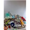 Image 1 : Wool Weave Loom, Yarn, Picture Frames, Wall decorations, Misc - As Is -  PICK UP