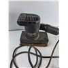 Image 3 : Craftsman Sander - Turns On As Is