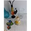 Image 4 : (3) Vases, Glass Bowl, Timer - As IS