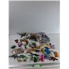 Image 1 : Jumprope, Assorted Pencils, Assorted Dinosaur Toy, Misc