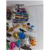 Image 4 : Jumprope, Assorted Pencils, Assorted Dinosaur Toy, Misc