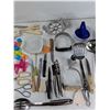 Image 3 : (10) Knifes, (2) Tongs, (2) Spatulas, Misc - As Is