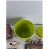 Image 3 : (3) Novelty Signs, Green Jar, Box, Misc - As Is