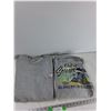 Image 1 : (2) T-Shirts - Hanes 3 XL