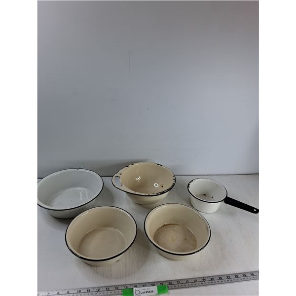 (4) Vintage Enamel Bowls, Vintage Pot - As Is