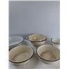 Image 4 : (4) Vintage Enamel Bowls, Vintage Pot - As Is