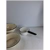 Image 5 : (4) Vintage Enamel Bowls, Vintage Pot - As Is