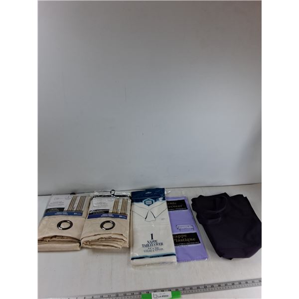 (2) Curtains, (2) Tablecloths, Bag - As Is