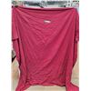 Image 1 : Red Bed Sheet 70" x 65"