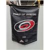 Image 3 : (2) NHL Carolina Hurricanes Banners, (8) Glass Tea Cups