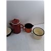 Image 3 : (4) Various Enamel Ware, 9″ Tall Ceramic Kettle