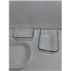 Image 2 : (2) Corningware Ceramic Dishes up to 11″, (2) Glass Containers up to 8″