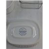 Image 4 : (2) Corningware Ceramic Dishes up to 11″, (2) Glass Containers up to 8″