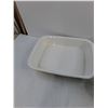 Image 3 : 14″ Corning Ceramic Tray, Royal Doulton Garmina Flower Container, Misc