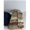 Image 3 : (2) Afghan Blankets (Navy 56x58", Beige/Cream 72x40")