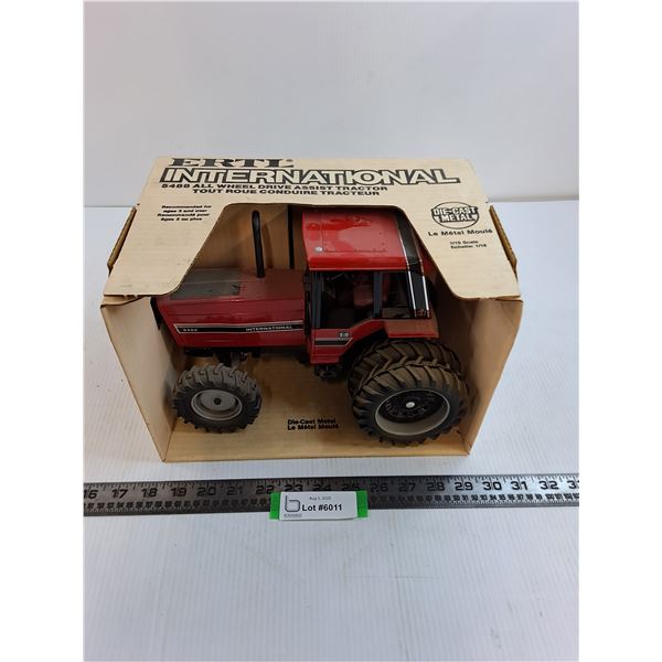 ERTL International Replica 1/16 Scale Die-Cast Tractor