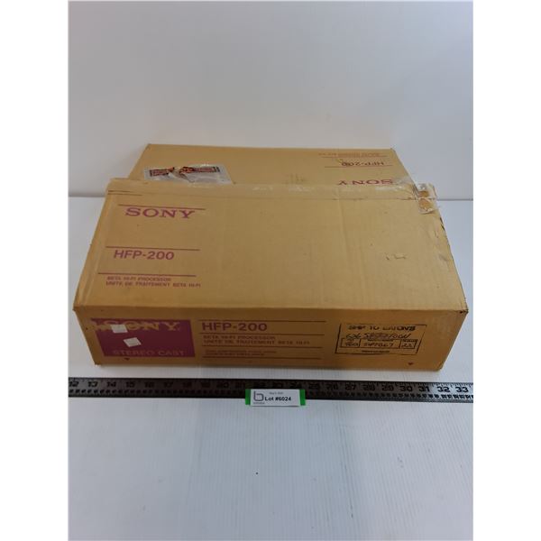 Sony HFP-200 Beta VCR (NOS) - Pickup Only
