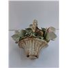 Image 3 : Capodimonte Italian Porcelain "Flower Basket" Table Ornament