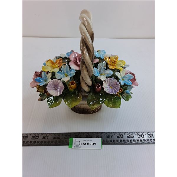 Capodimonte Italian Porcelain "Flower Basket" Table Ornament
