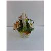 Image 2 : Bassano Italian Porcelain "Flower Basket" Table Ornament