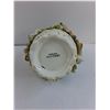 Image 3 : Bassano Italian Porcelain "Flower Basket" Table Ornament