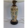 Image 2 : Vintage Porcelain Table Lamp - No Power - 22" Tall - Pickup Preferred