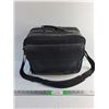Image 1 : Targus Camera Bag 14" x 7" x 12"