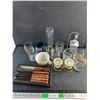 Image 1 : Kitchen Knives, Candle Holders & Lantern, Mugs and Glass Cups