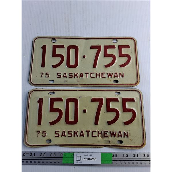 1975 Saskatchewan License Plates