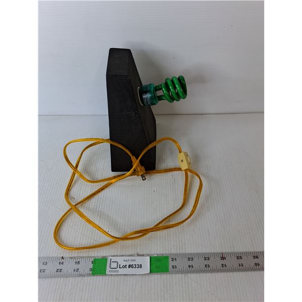 DIY Lamp with Green Bulb- Working