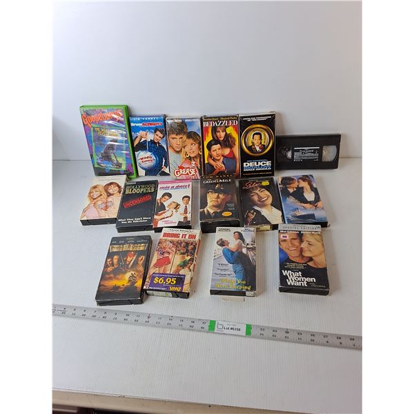 (16) VHS Tapes Bruce Almighty, Grease, Green Mile