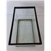 Image 2 : Glass Aquarium 14" x 8.5" x 8"- As Is