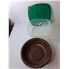 Image 3 : Dish Lot- Baking Pan 18" x 12", Cutlery Sorting Tray, Plastic Bowl & Container with Lid