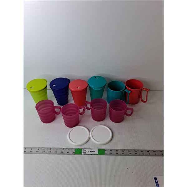 Plastic Tupperware Lot- (4) Cups with Lids, (6) Mugs
