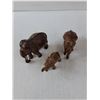 Image 2 : (3) Wood Elephants