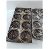 Image 3 : 1940s Muffin Tins
