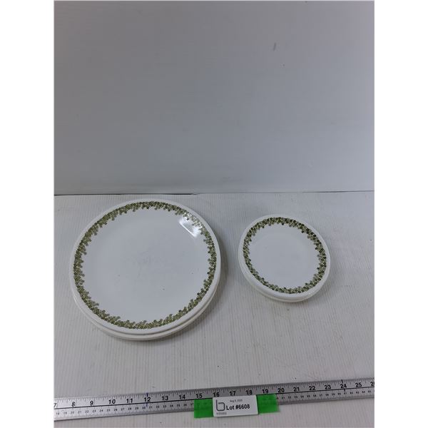 Corelle dishes (4) Dinner Plates, (6) Dessert Plates