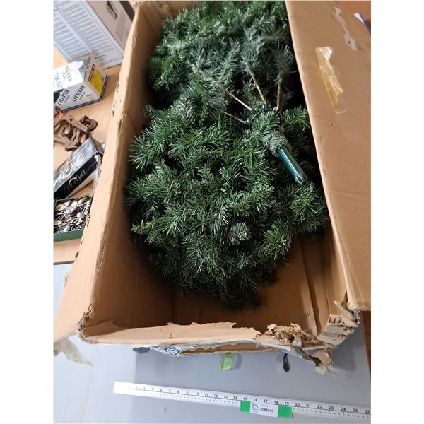 *Christmas Tree - As Is CANNOT SHIP