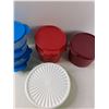 Image 3 : (8) Tupperware Containers
