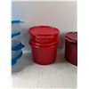 Image 5 : (8) Tupperware Containers