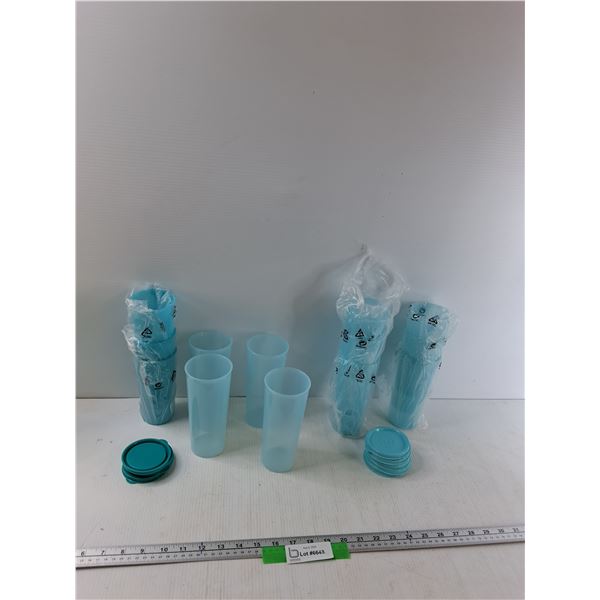 (12) Tupperware Cups