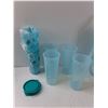 Image 2 : (12) Tupperware Cups